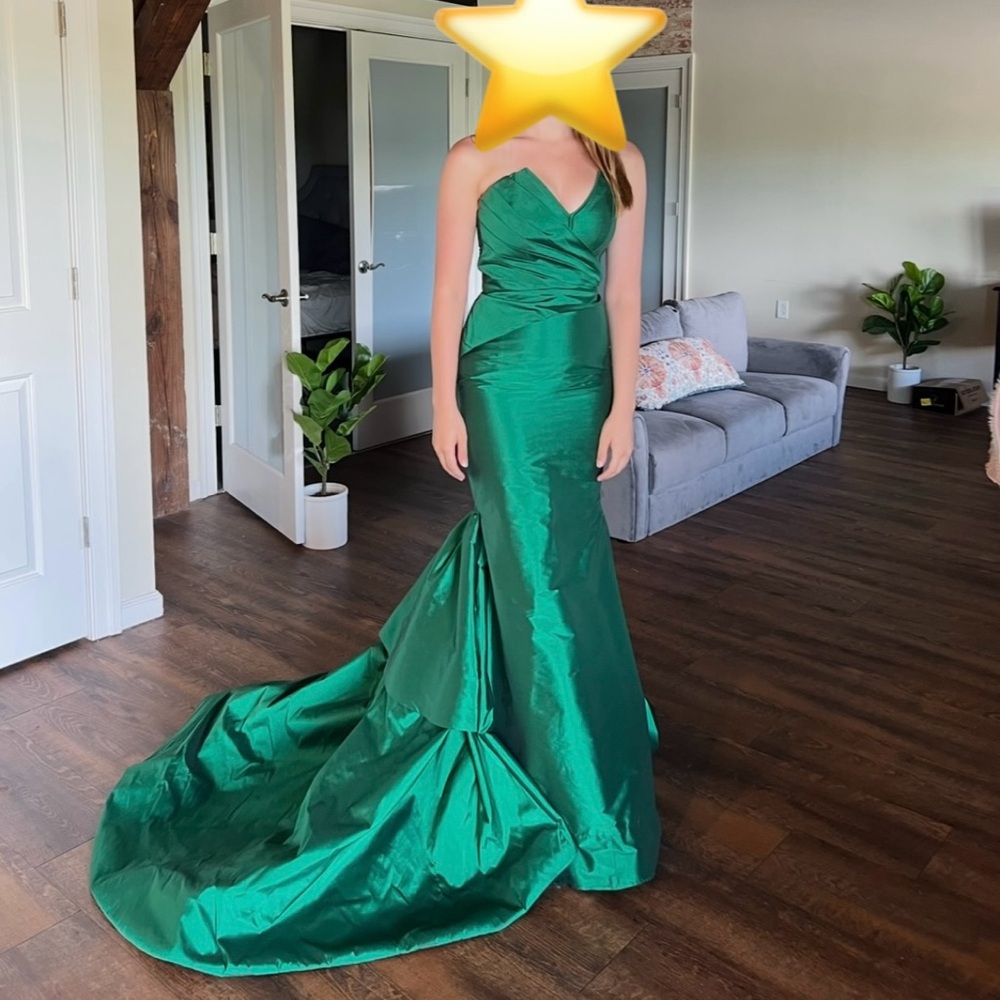 Custom Fernando Wong - Size 2/4, Emerald Green